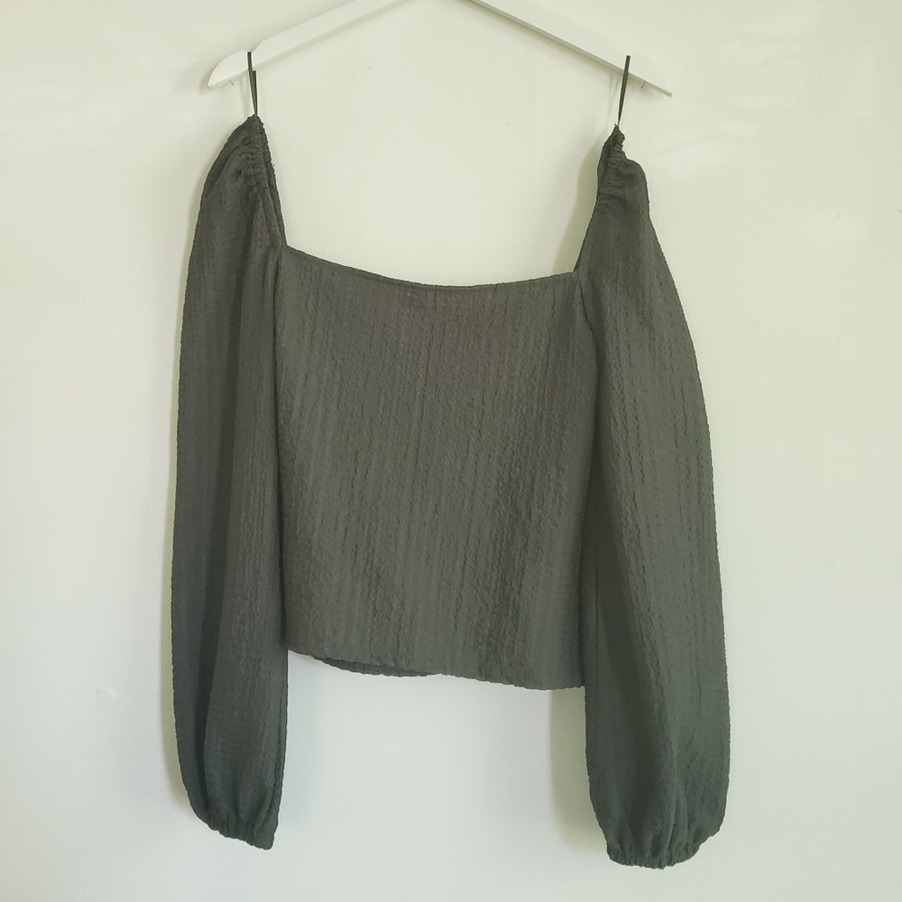 Small Express One Eleven Green Square Neck Ribbed Blouse